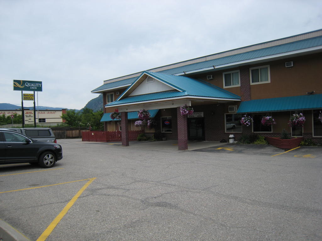 Canadas Best Value Inn&Suites-Castlegar Exterior foto