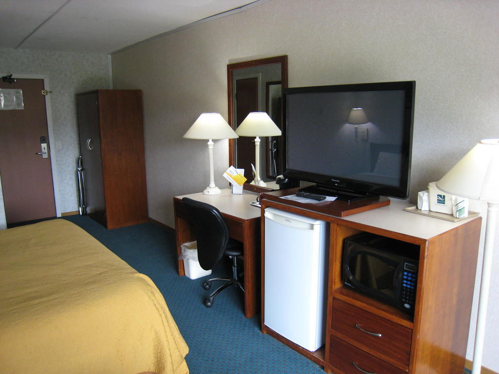 Canadas Best Value Inn&Suites-Castlegar Habitación foto