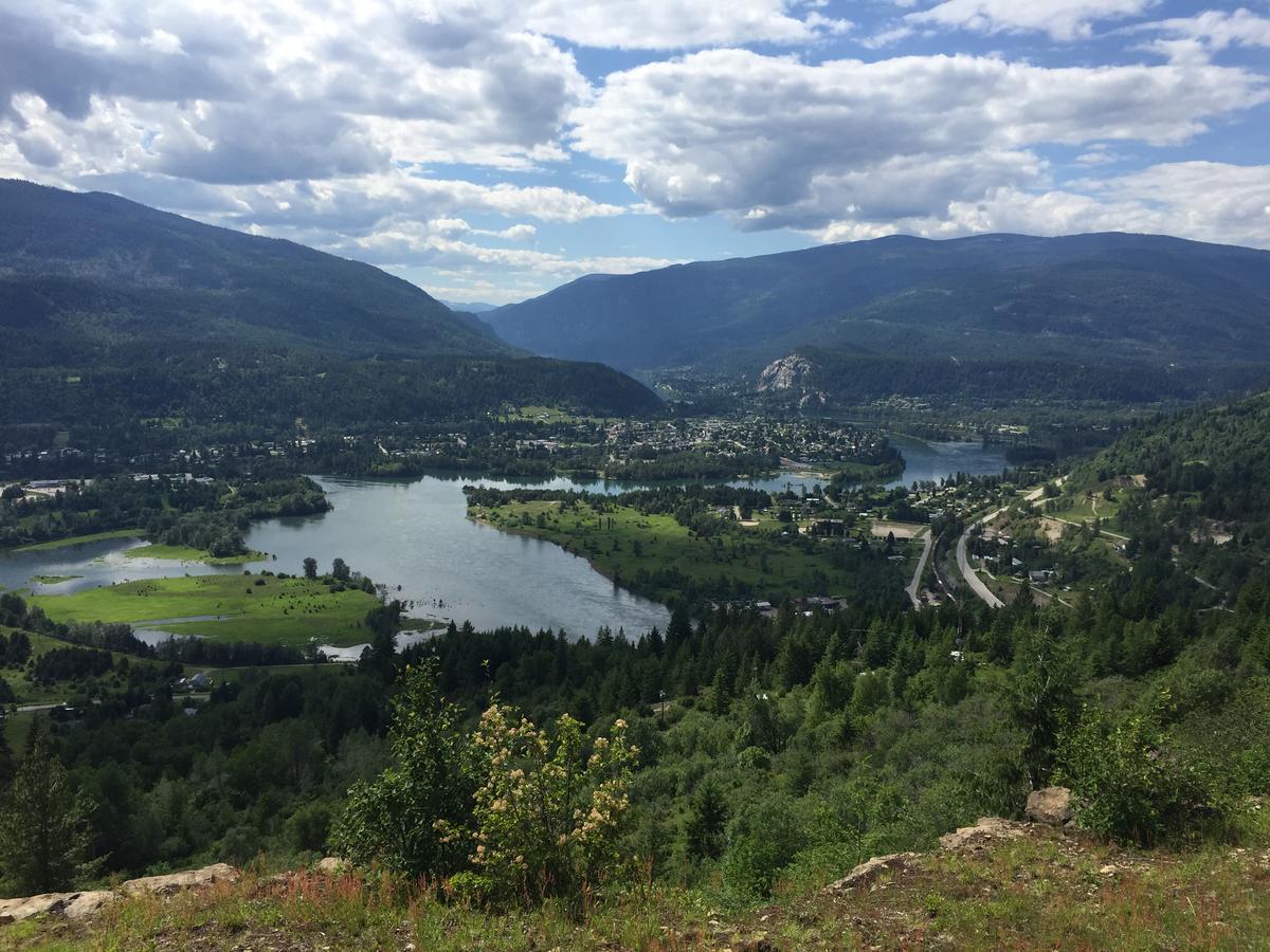 Canadas Best Value Inn&Suites-Castlegar Exterior foto